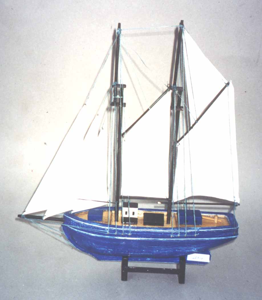 CB3116.jpg (57791 bytes)